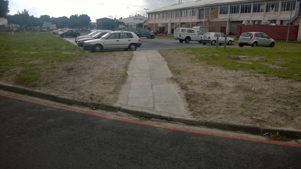 Path in Moody Avenue